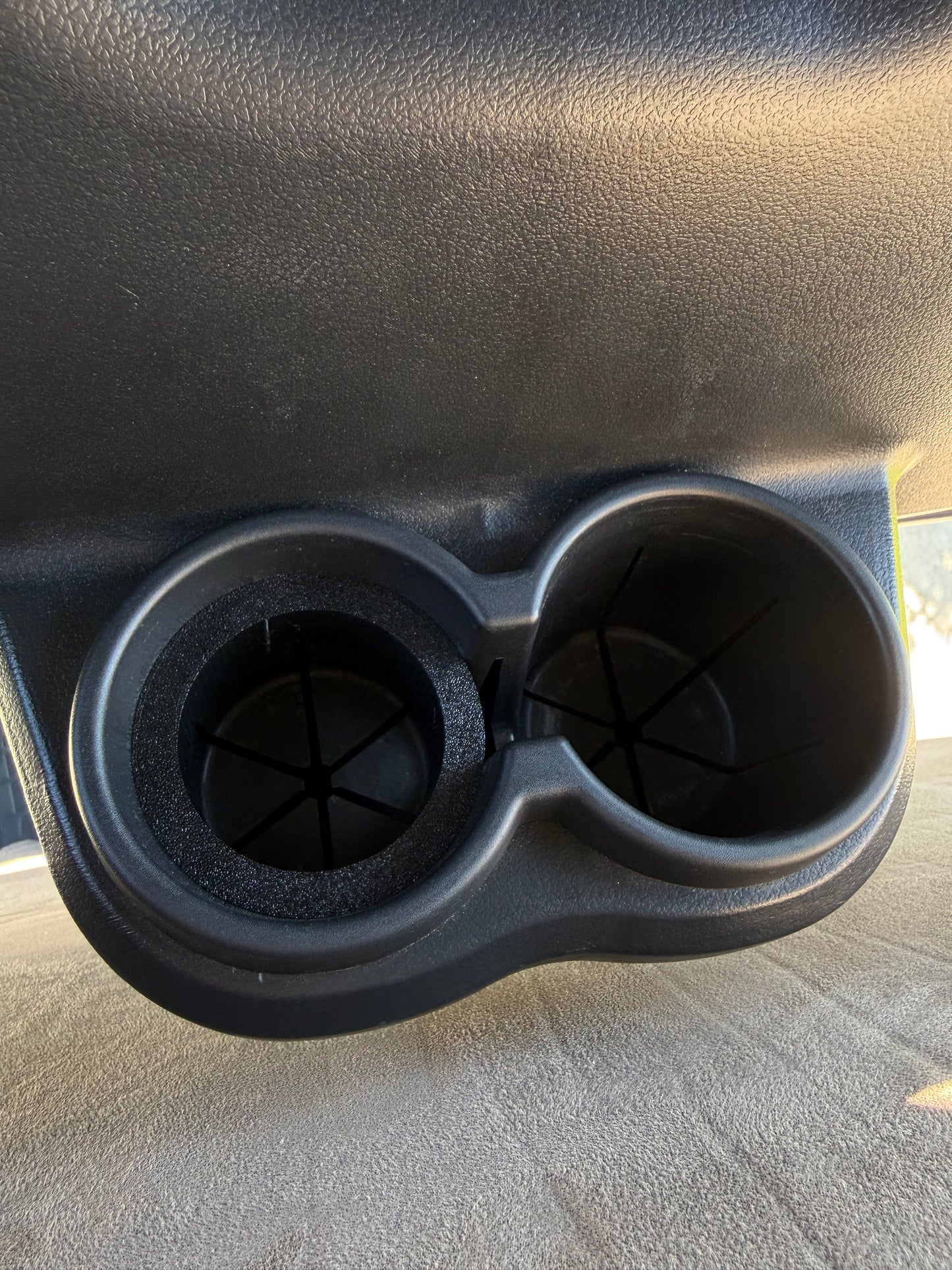 Skinny Sleeve - Evolution D5 cup holder insert for skinny cans (3-pieces)