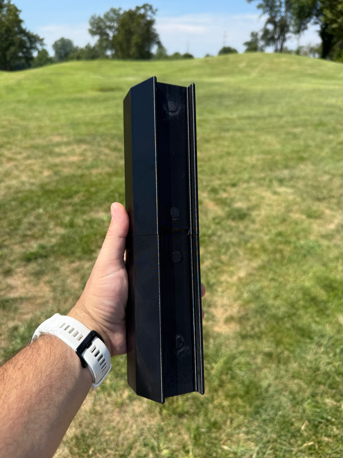 The Mulligan – Magnetic Golf Ball Holder